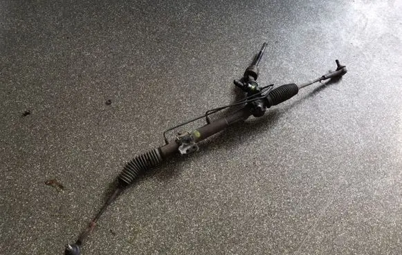 Nissan Almera N16 Steering rack 49001BN010