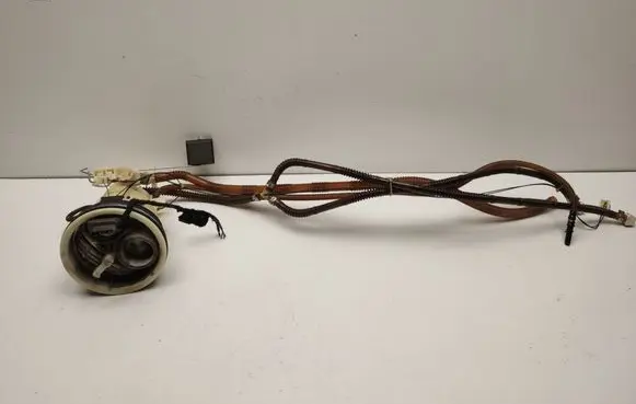 Mercedes-Benz E W211 Fuel pressure sensor A2114701741