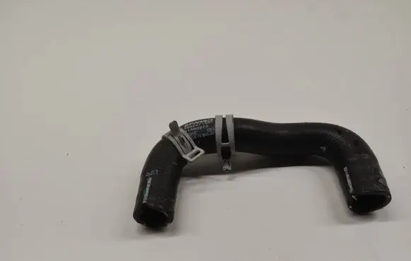 Volvo XC40 Engine coolant pipe/hose 31493272
