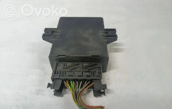Mercedes-Benz E W211 Air suspension control unit module (rear) A2115450432