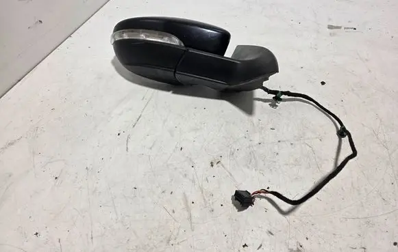 Volkswagen PASSAT CC Front door electric wing mirror 3C8857934A