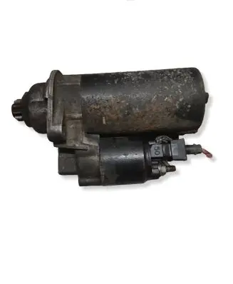 Volkswagen Golf III Starter motor 2339303222722