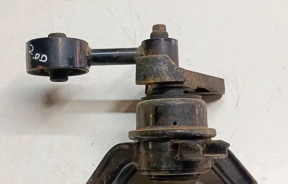 Hyundai ix35 Engine mounting bracket 218252S200U3 218252S200