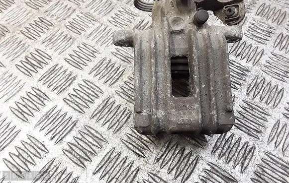 Volkswagen PASSAT B5 Rear brake caliper