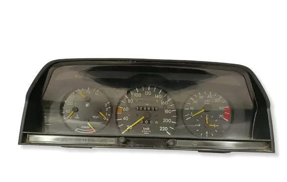 Mercedes-Benz 190 W201 Speedometer (instrument cluster) 87001169