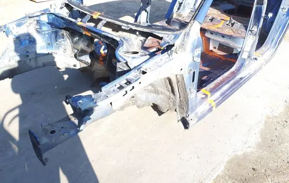 Volkswagen Jetta VI Front quarter panel
