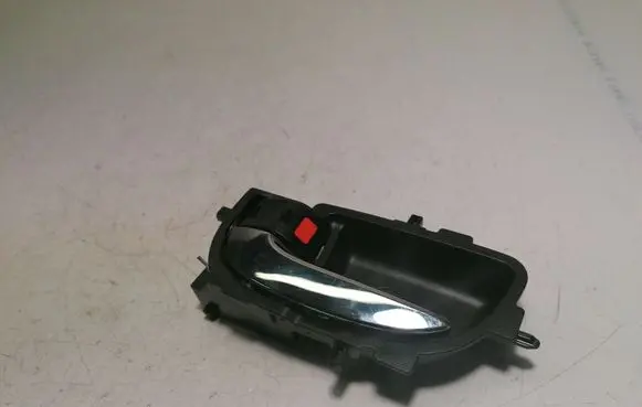 Toyota Verso-S Rear door interior handle