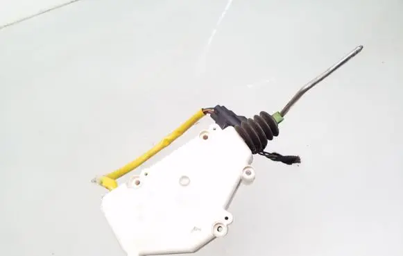 Seat Alhambra (Mk1) Central locking motor 7M0959775C 95VW9B241AB