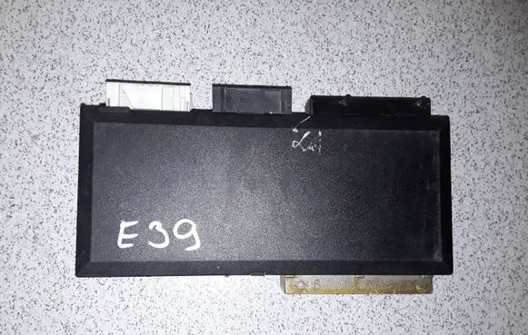 BMW 5 E39 Comfort/convenience module 65358372143 8372143