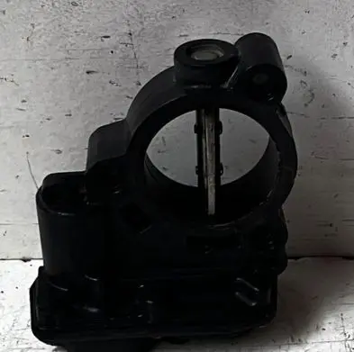 BMW 5 G30 G31 Throttle valve A2C80221200