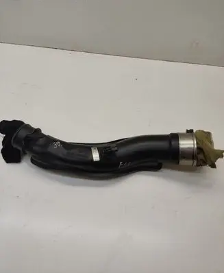 BMW 5 F10 F11 Intercooler hose/pipe 4737106