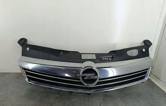 Opel Astra H Front grill 