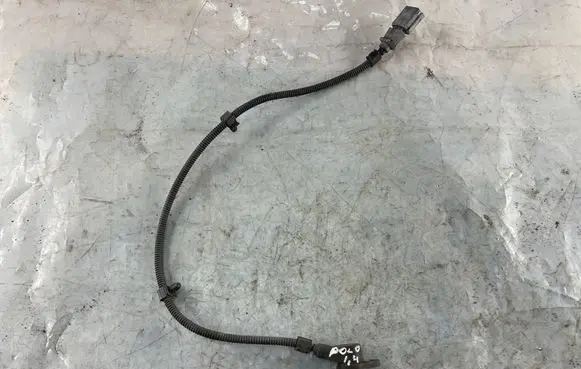 Volkswagen Polo IV 9N3 Crankshaft position sensor
