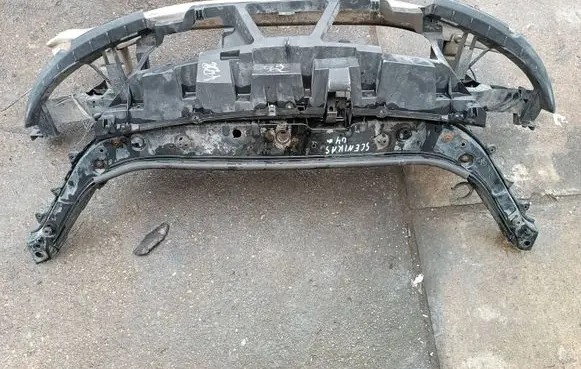 Renault Scenic II - Grand scenic II Radiator support slam panel