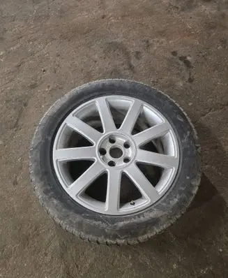 Audi A8 S8 D2 4D R18 spare wheel 