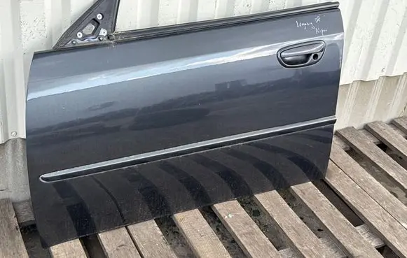 Subaru Legacy Front door