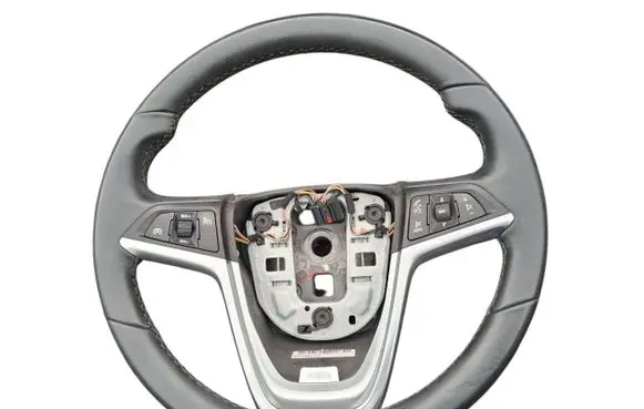Opel Ampera Steering wheel 22768179 0060002736