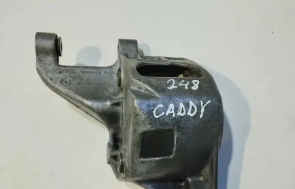 Volkswagen Caddy Power steering pump mounting bracket 028145523