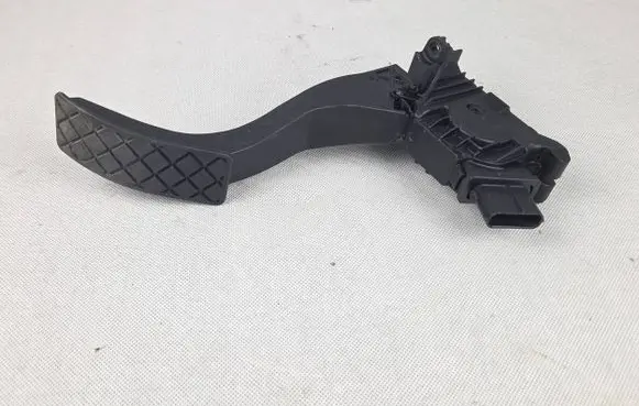 Skoda Octavia Mk3 (5E) Accelerator throttle pedal 5Q1721503H 6PV01062110