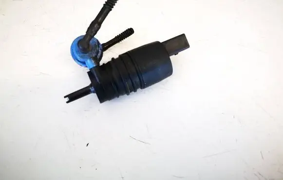 Audi A3 S3 8L Windscreen/windshield washer pump 021168