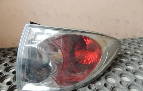 Rear/tail lights