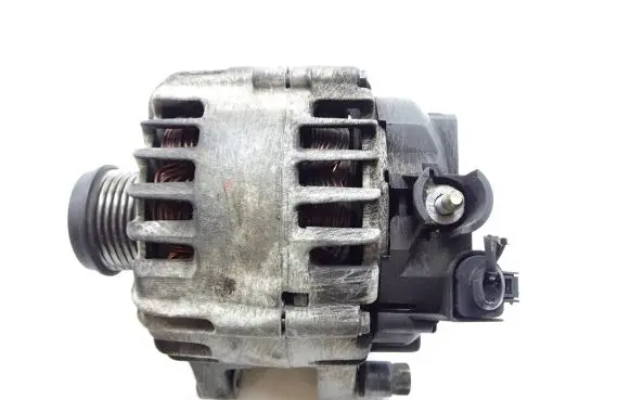 Volvo C30 Generator/alternator 30659390 TG15C186 110009151