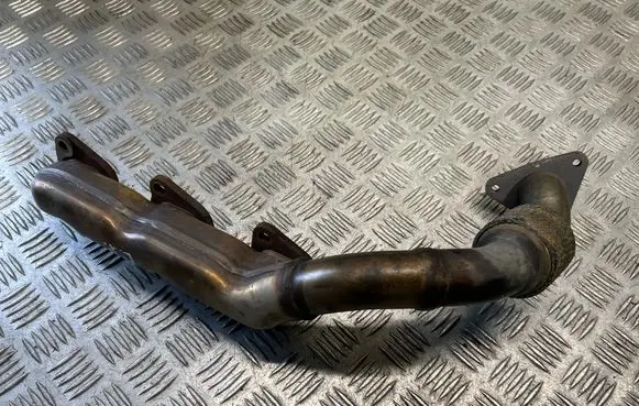 Mercedes-Benz CLS C219 Exhaust manifold A6421400809