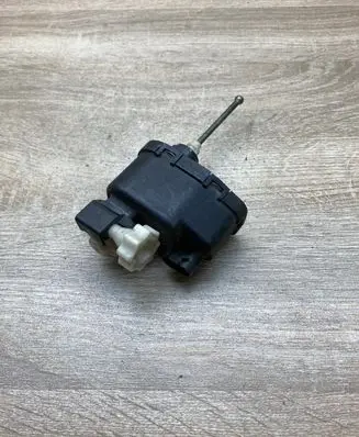 Hyundai Sonata Headlight level adjustment motor 00437534