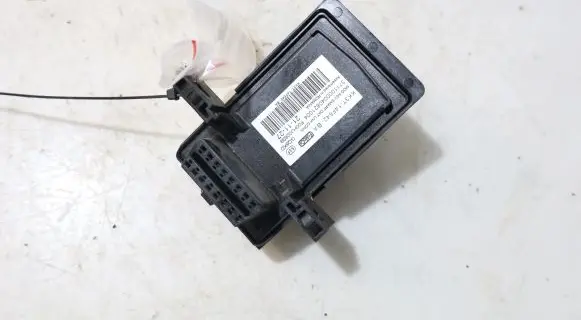 Ford Transit Courier 12 V Socket (front) 