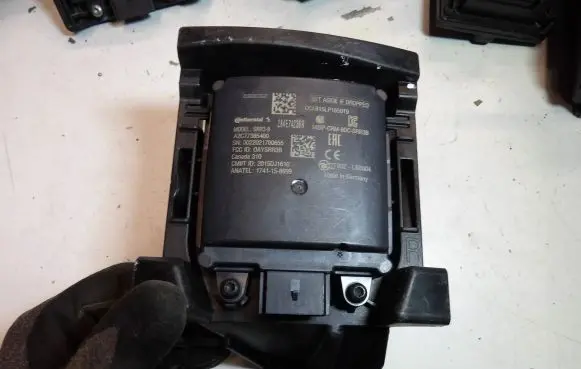 Renault Captur Distronic sensor radar 284E74236R 2015DJ1610 A2C77385400