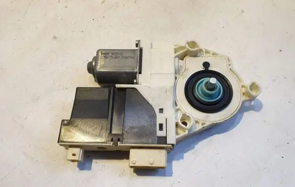 Citroen C4 I Front door window regulator motor 997831101 9647441380