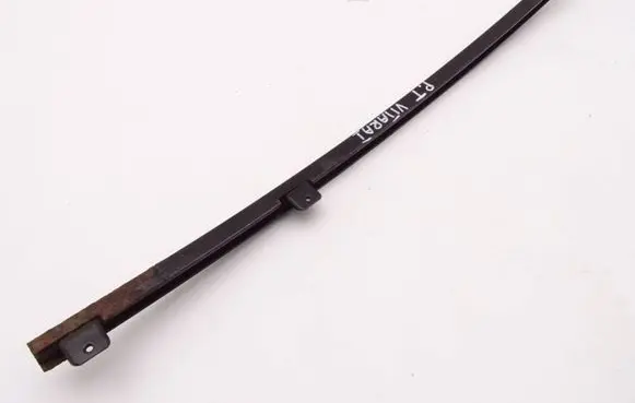 Suzuki Grand Vitara I Door glass rail SUZUKI_VITARA_I_88-97_PROWADNICA_SZYBY_PRAWY_TYŁ