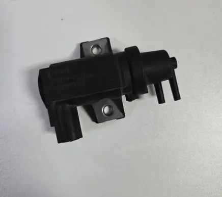 Toyota Auris 150 Turbo solenoid valve 258190R011 08T066 70051308