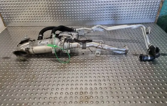 BMW 7 G11 G12 EGR valve cooler 8574815 8574820