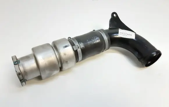 Intercooler hose/pipe