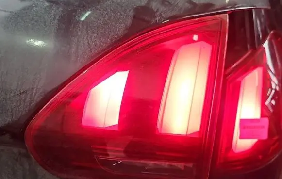 Peugeot 2008 I Rear/tail lights 9814757280 IMPRK1552653