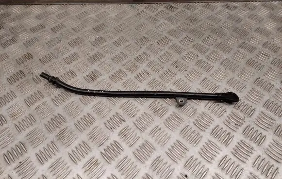 Audi Q7 4M Oil level dip stick 06E115630B