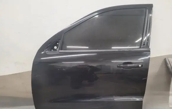 Dodge Durango Front door