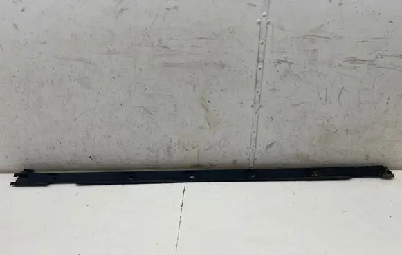 Audi Q3 F3 Sill 83A853890
