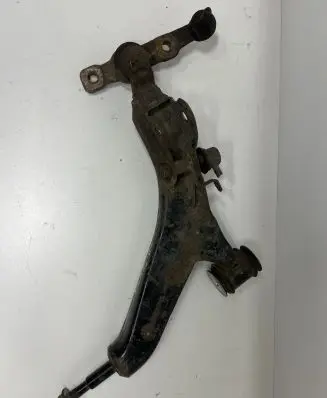 Lexus IS 220D-250-350 Front lower control arm/wishbone