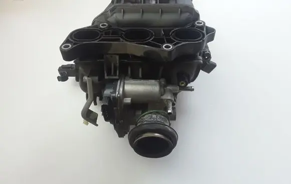 Toyota Aygo AB40 Intake manifold 171200Q040