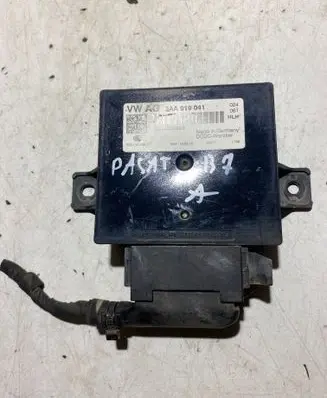 Volkswagen PASSAT B7 Power management control unit 3AA919041 9000259888 8ES01045240