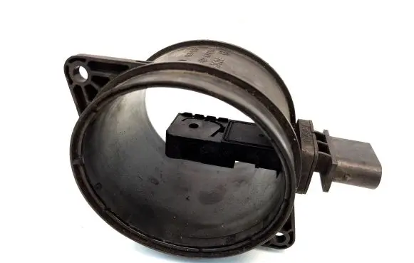 BMW 5 E60 E61 Mass air flow meter 7805415 0281002936