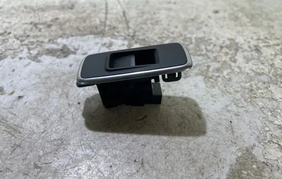 Jaguar XF X260 Electric window control switch GX7314717AC 16W414