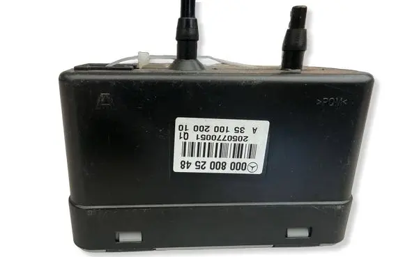 Mercedes-Benz G W461 W463 1st Gen Central locking vacuum pump A0008002548 0008002548