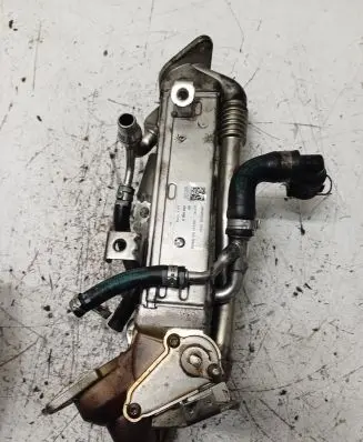BMW M5 F90 EGR valve cooler 8580452