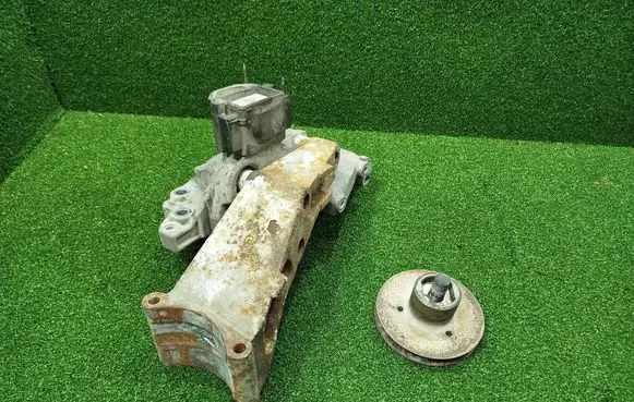 Renault Master III A/C compressor mount bracket 148051