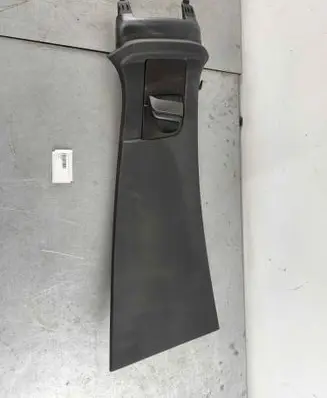 Volvo C40 (B) pillar trim (top) 32368537 32132430