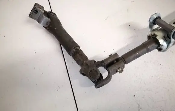 Opel Astra H Steering column universal joint