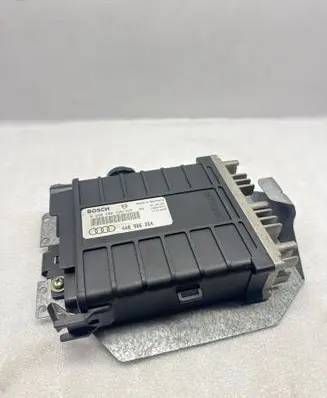 Audi 100 200 5000 C3 Engine control unit/module 4A0906264 0280800398 28SA1674